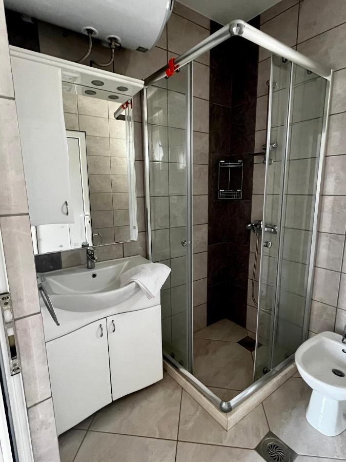 Apartments Apartmani Bojana Утьеха Экстерьер фото